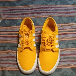 Adidas Men's Bright Yellow Sneakers